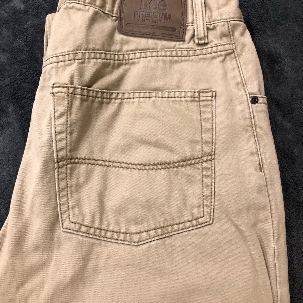 LEE KHAKI REGULAR STRAIGHT LEG MENS PANTS